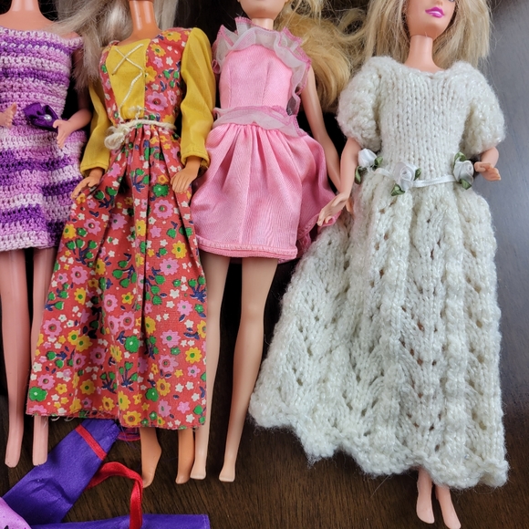 Vintage Barbie Dolls Set of 7 with Accessories - Picture 6 of 16